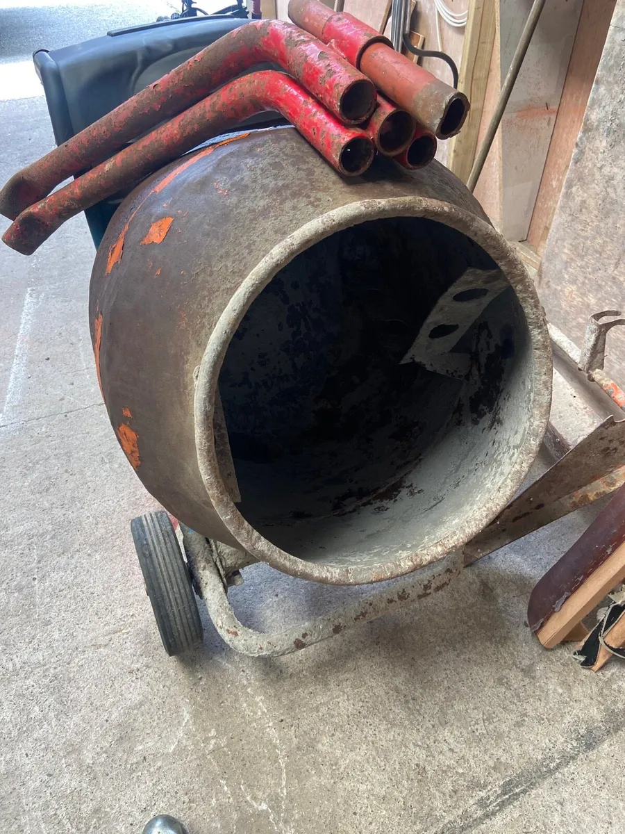 Belle petrol cement mixer - Image 1