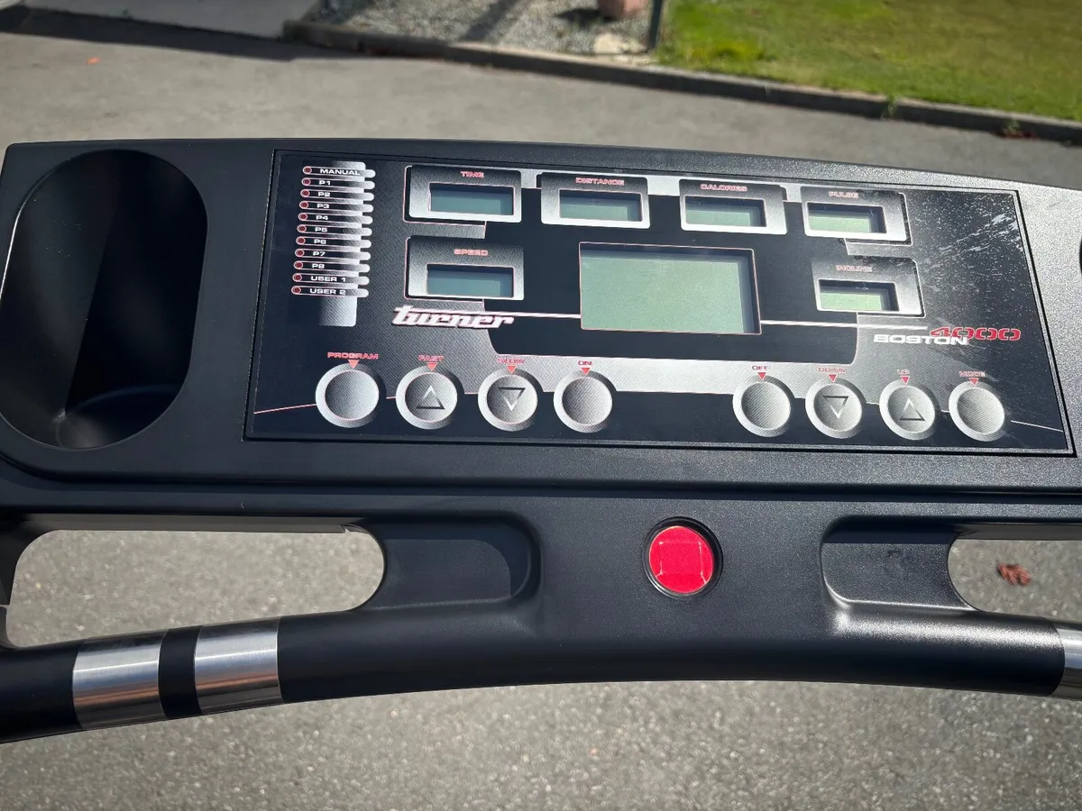 Turner treadmill with riser - Image 2