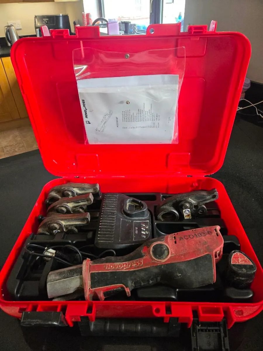 Nova Press crimp gun - Image 1