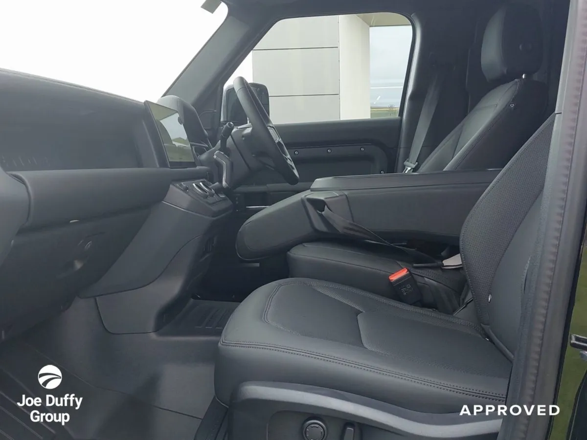 Land Rover Defender X-dyn SE D250 Comm (not for S - Image 3