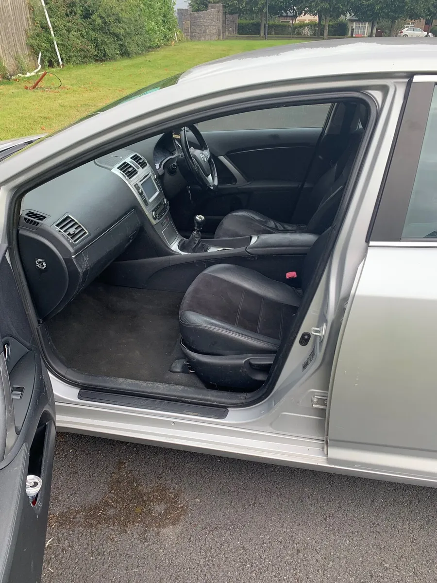 Toyota Avensis 2015 - Image 3