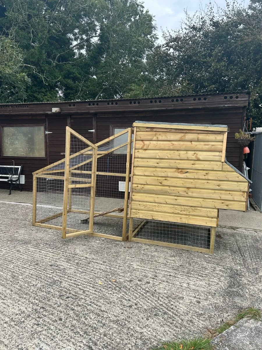 Chicken Coop - Image 4