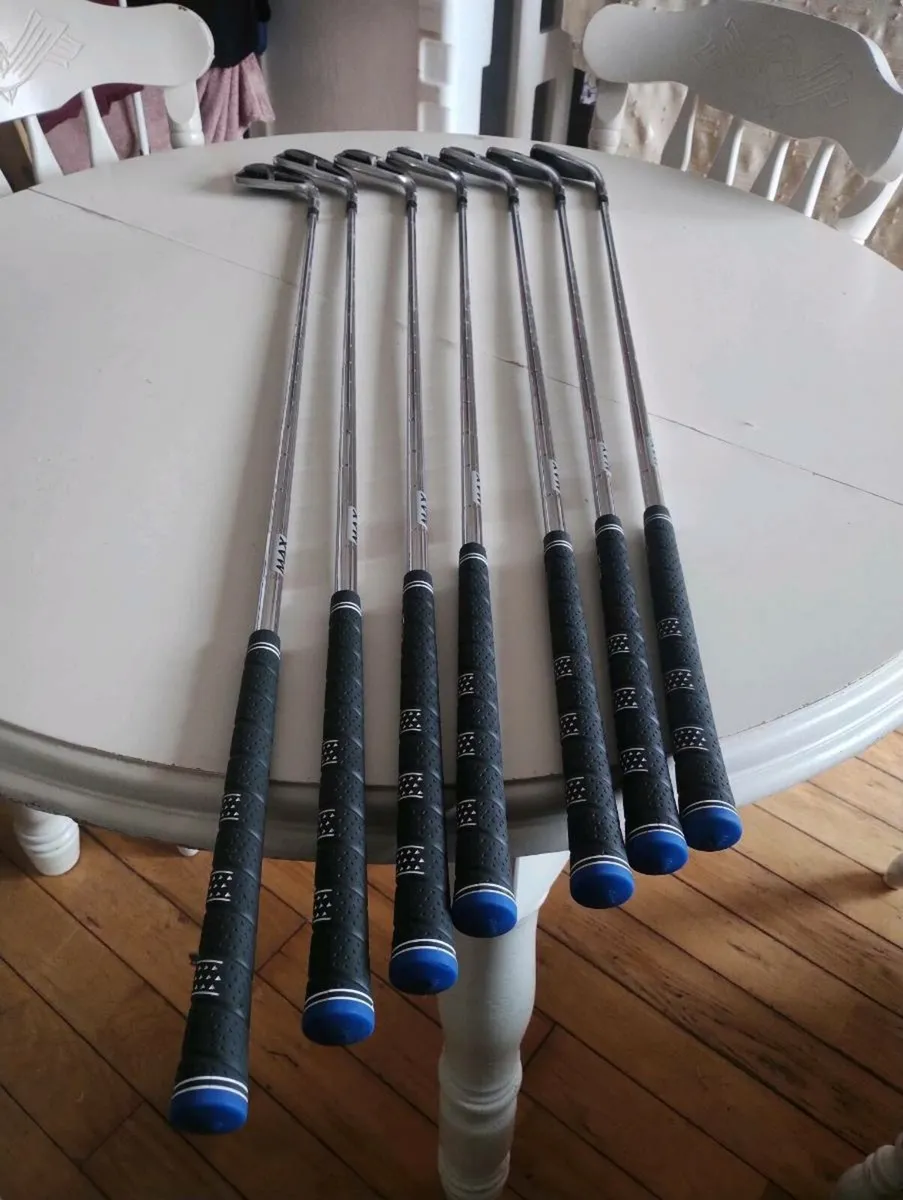 Taylormade M6 irons - Image 2
