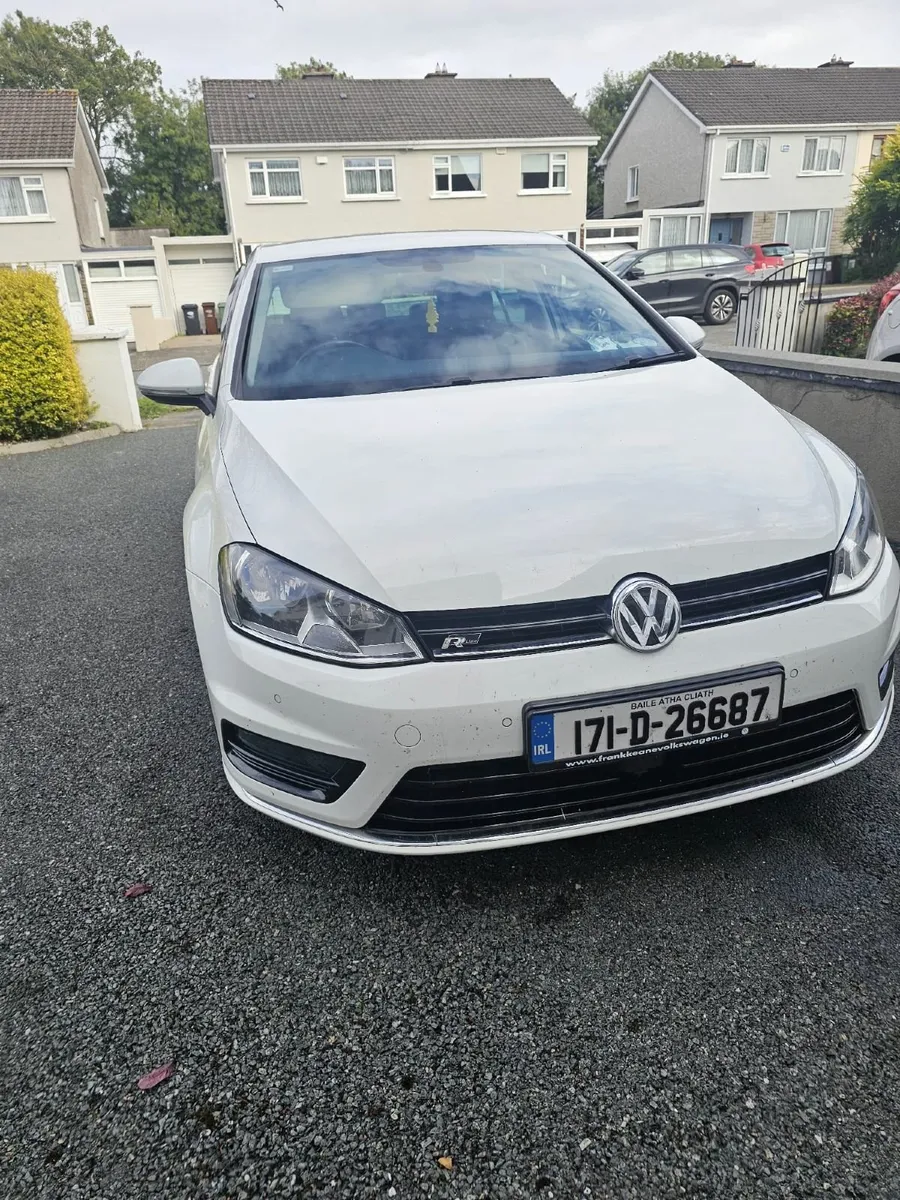 Volkswagen Golf 2017 Highline with R-LINE KIT - Image 1