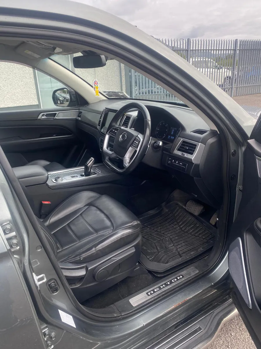 SsangYong Rexton 2021 - Image 2