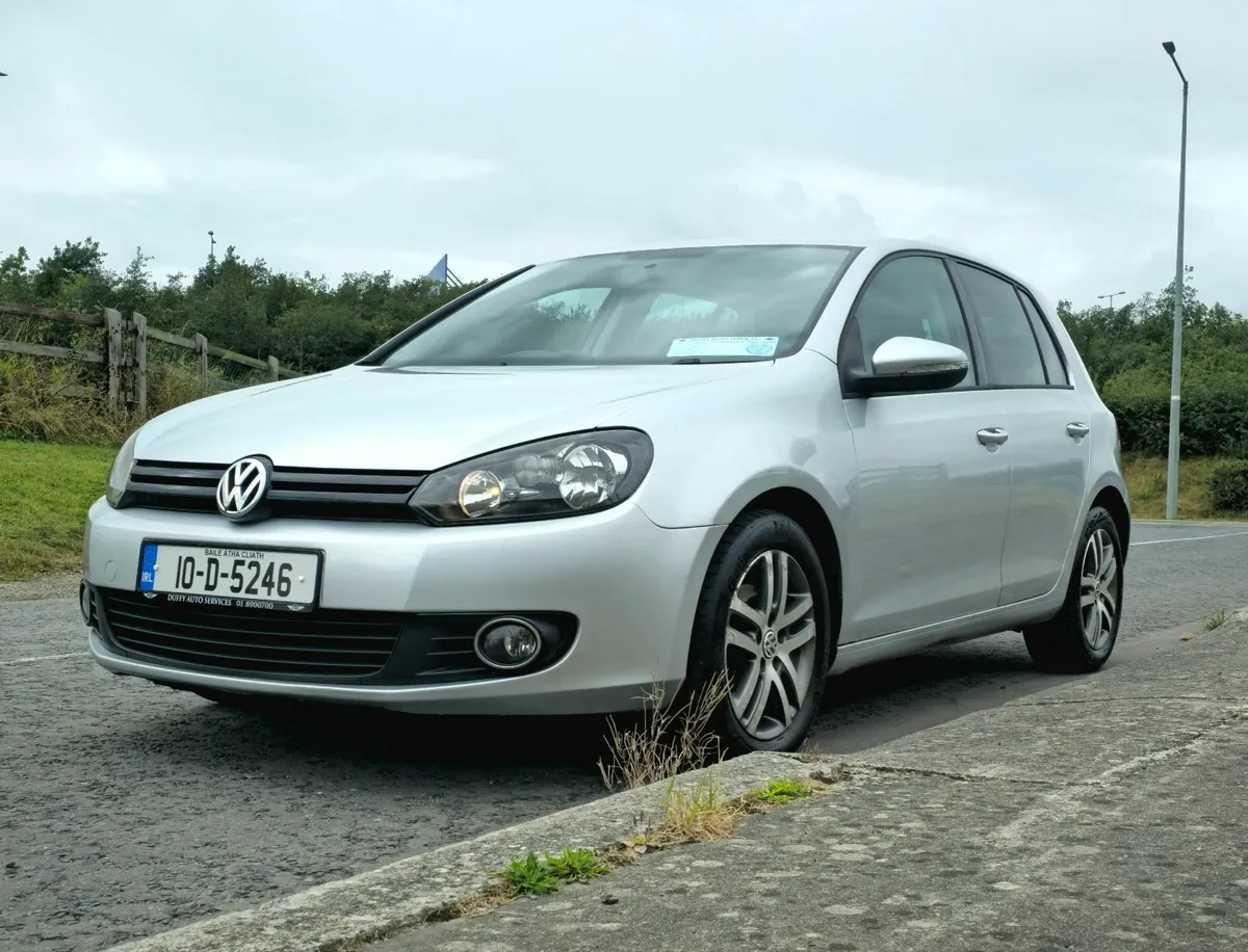 Volkswagen Golf 2010 Manual Great condition. - Image 2