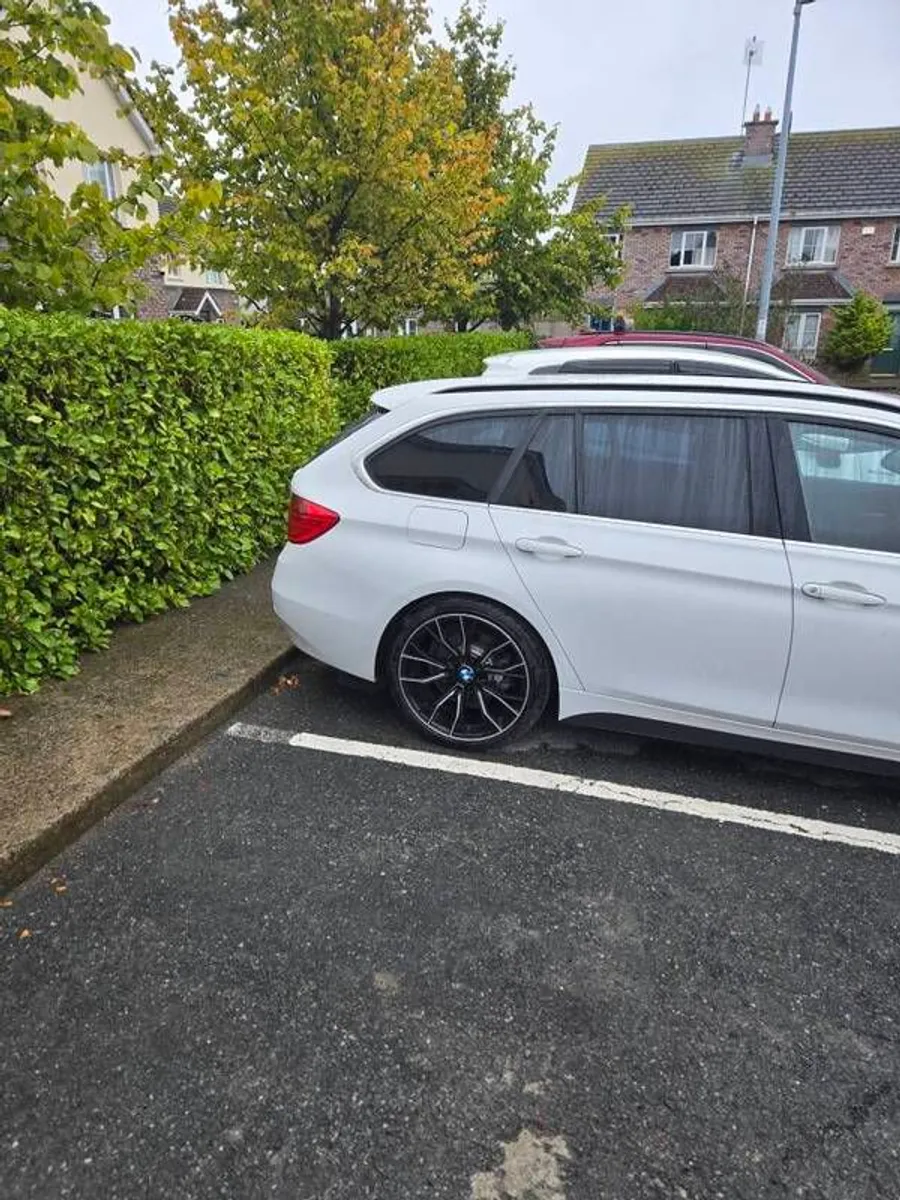 2015 Bmw 3-series - Image 4