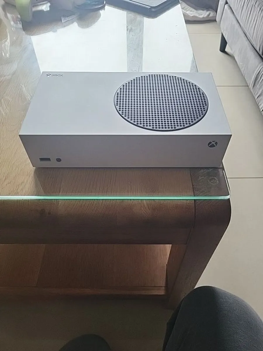 Xbox S Series - Image 2