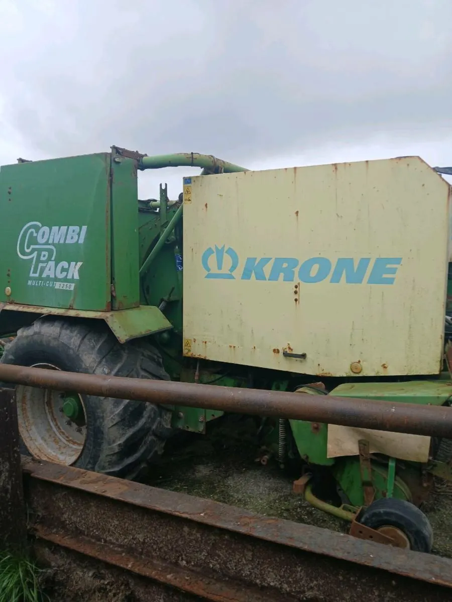 Krone combi baler - Image 2