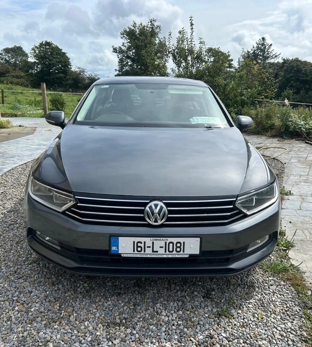 Volkswagen Passat 2016 - Image 1