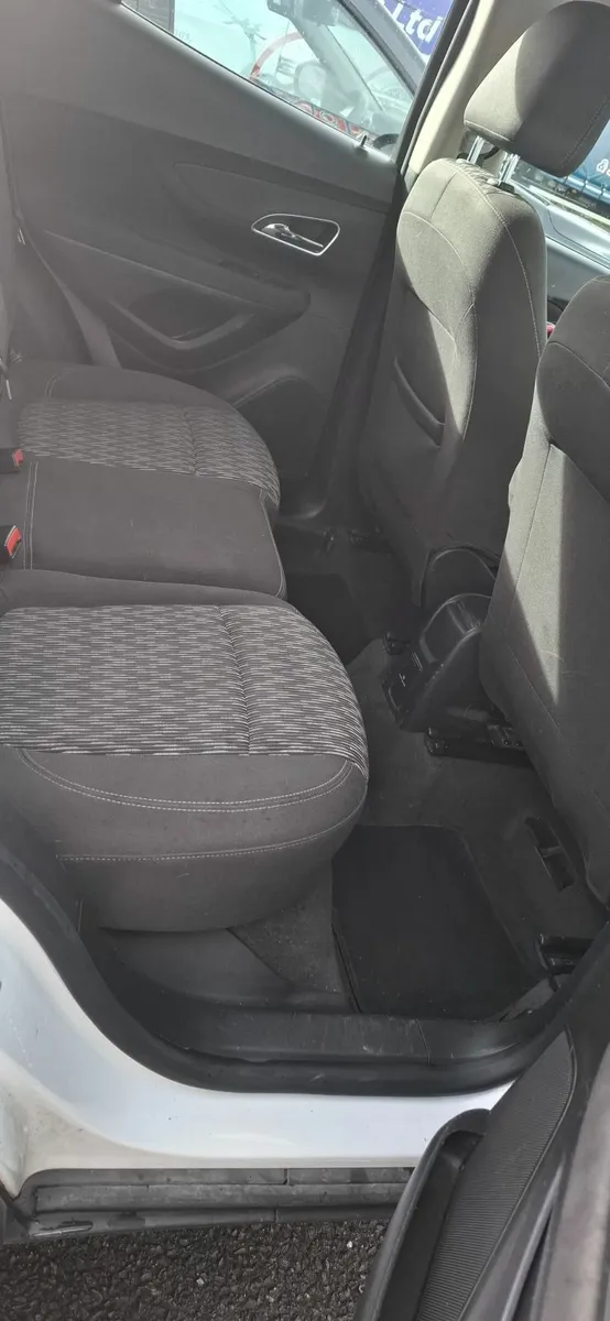 2016 Vauxhall Mokka 1.4 Auto - Image 3