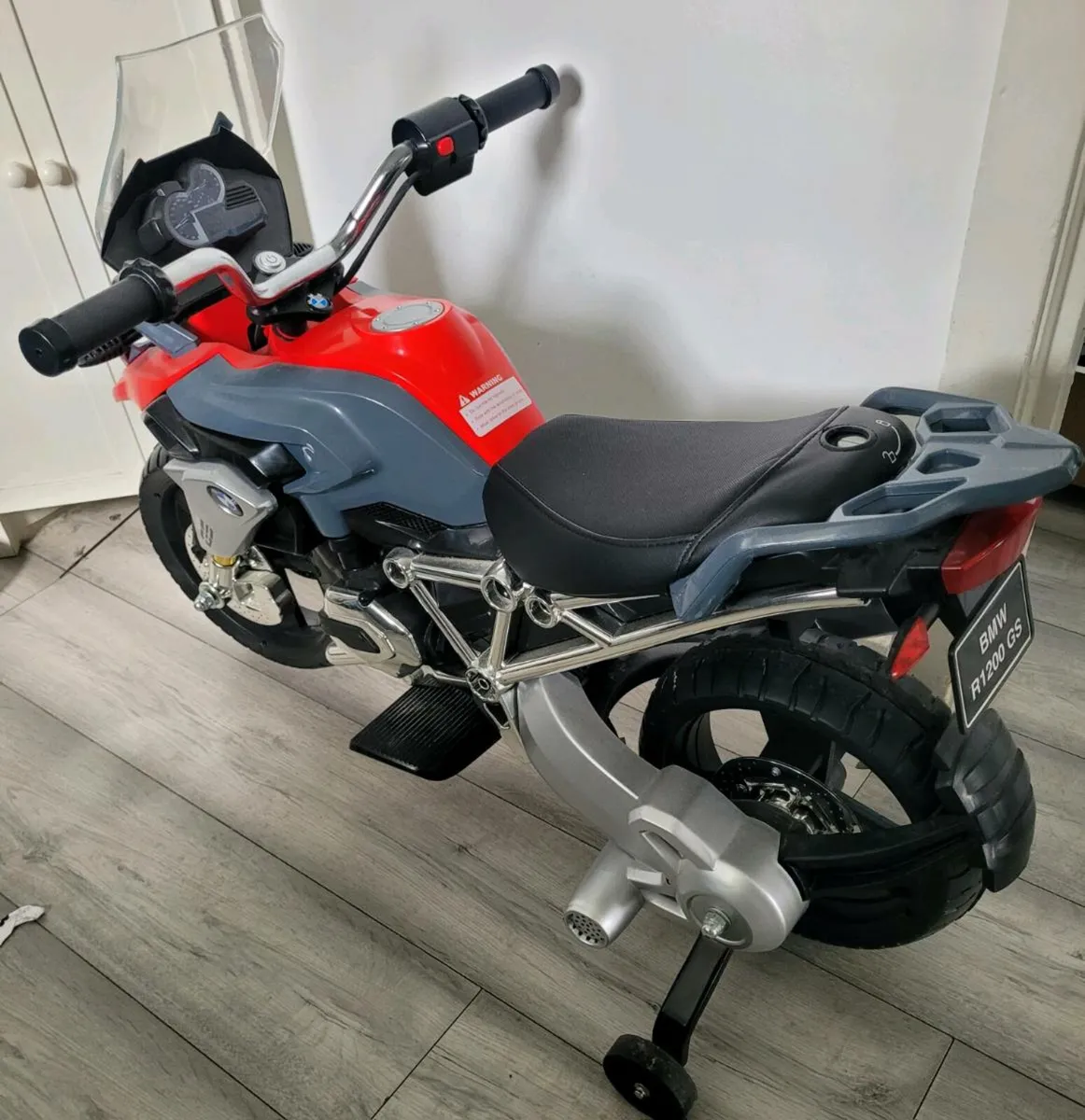 Kids ride on electric bike 12v - Image 1