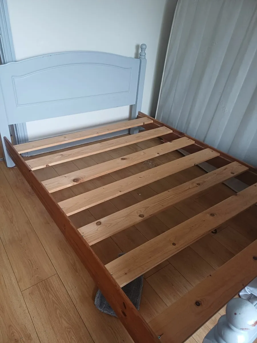 Bed - Image 2