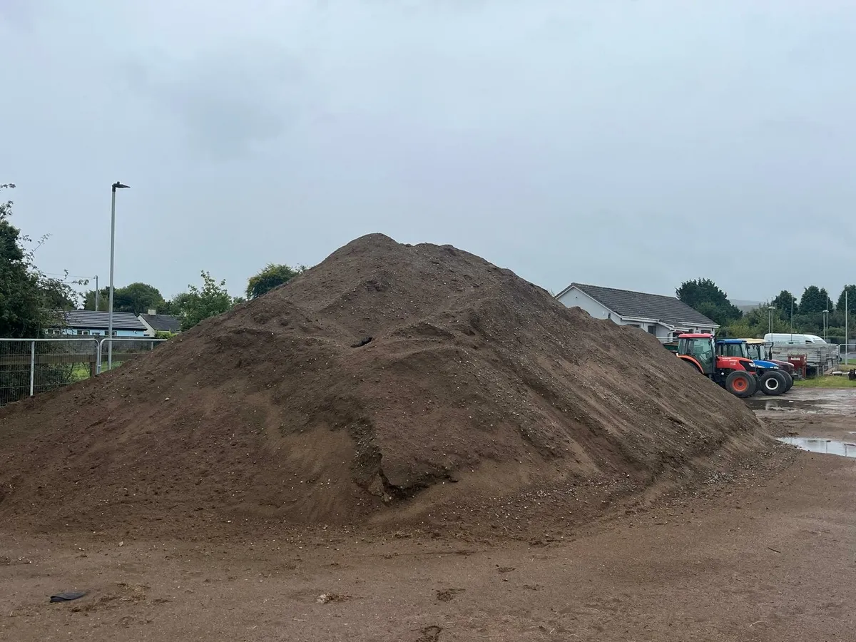 Top quality top soil
