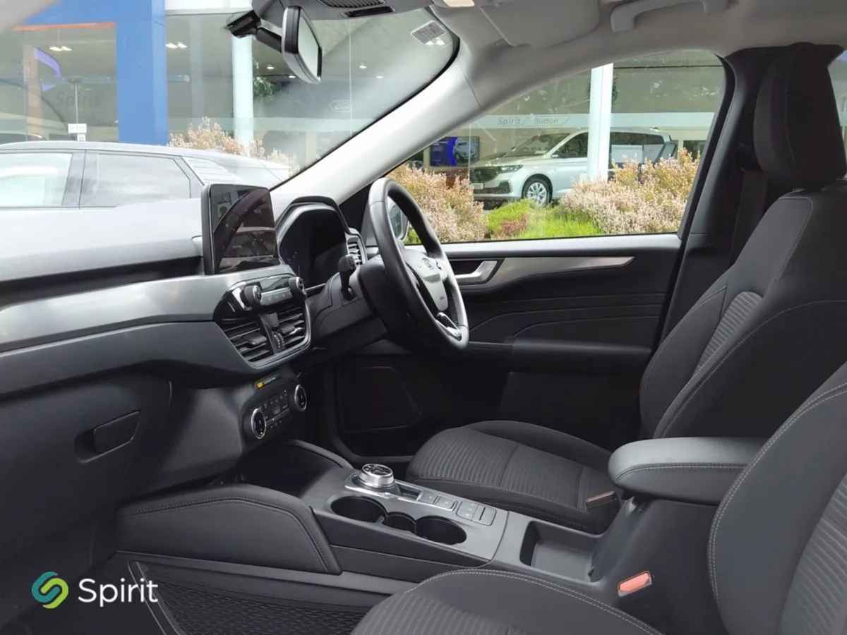 Ford Kuga 2.5 Duratec 225PS Phev Titanium Auto - Image 4