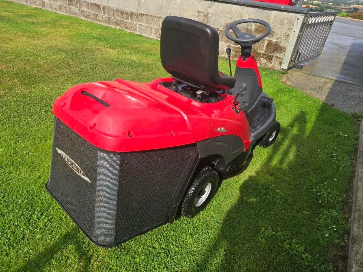 Castle Gardens lawnmower for sale - Image 4