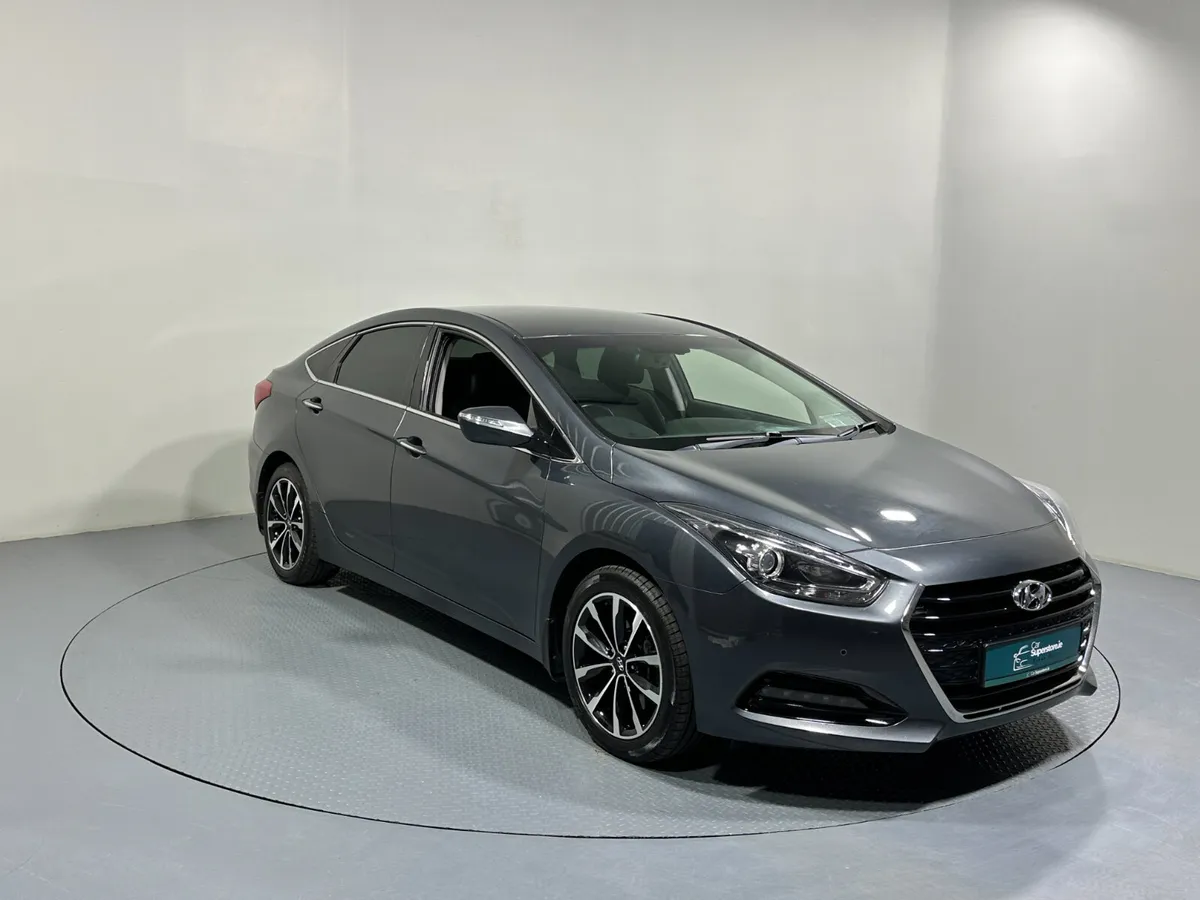Hyundai i40 Salon Comfort Plus 4DR 171 (2017) - Image 1