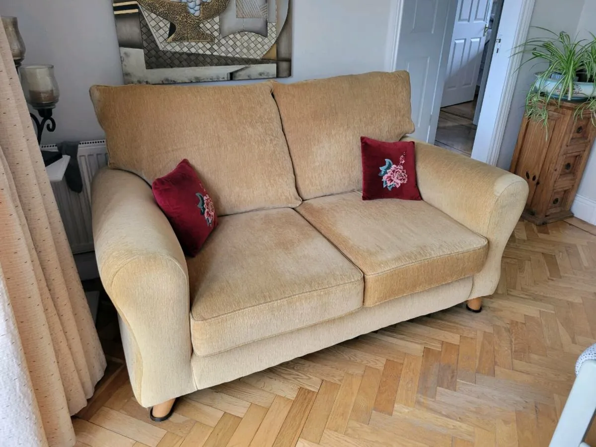 Couch - Image 1