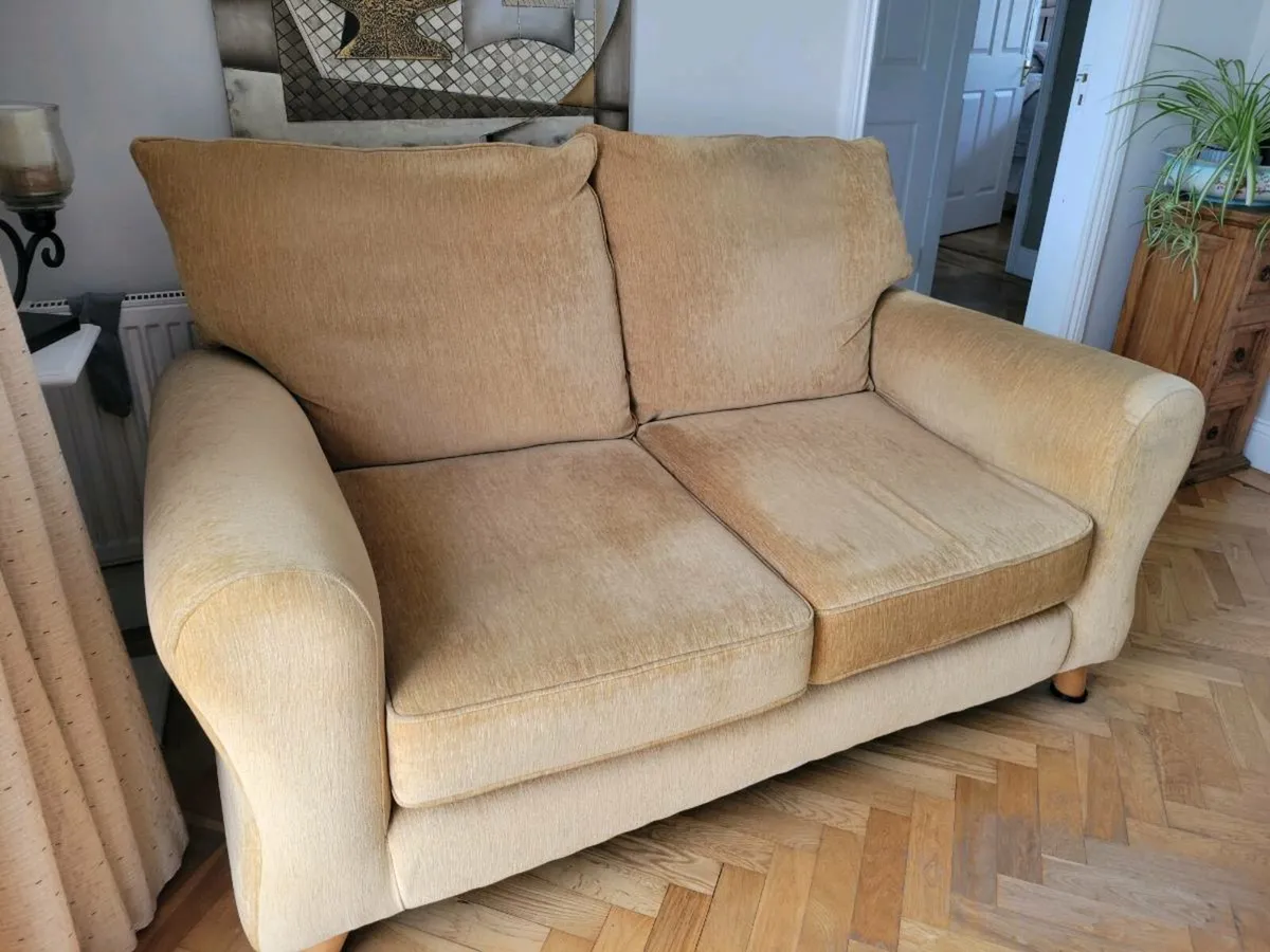 Couch - Image 3