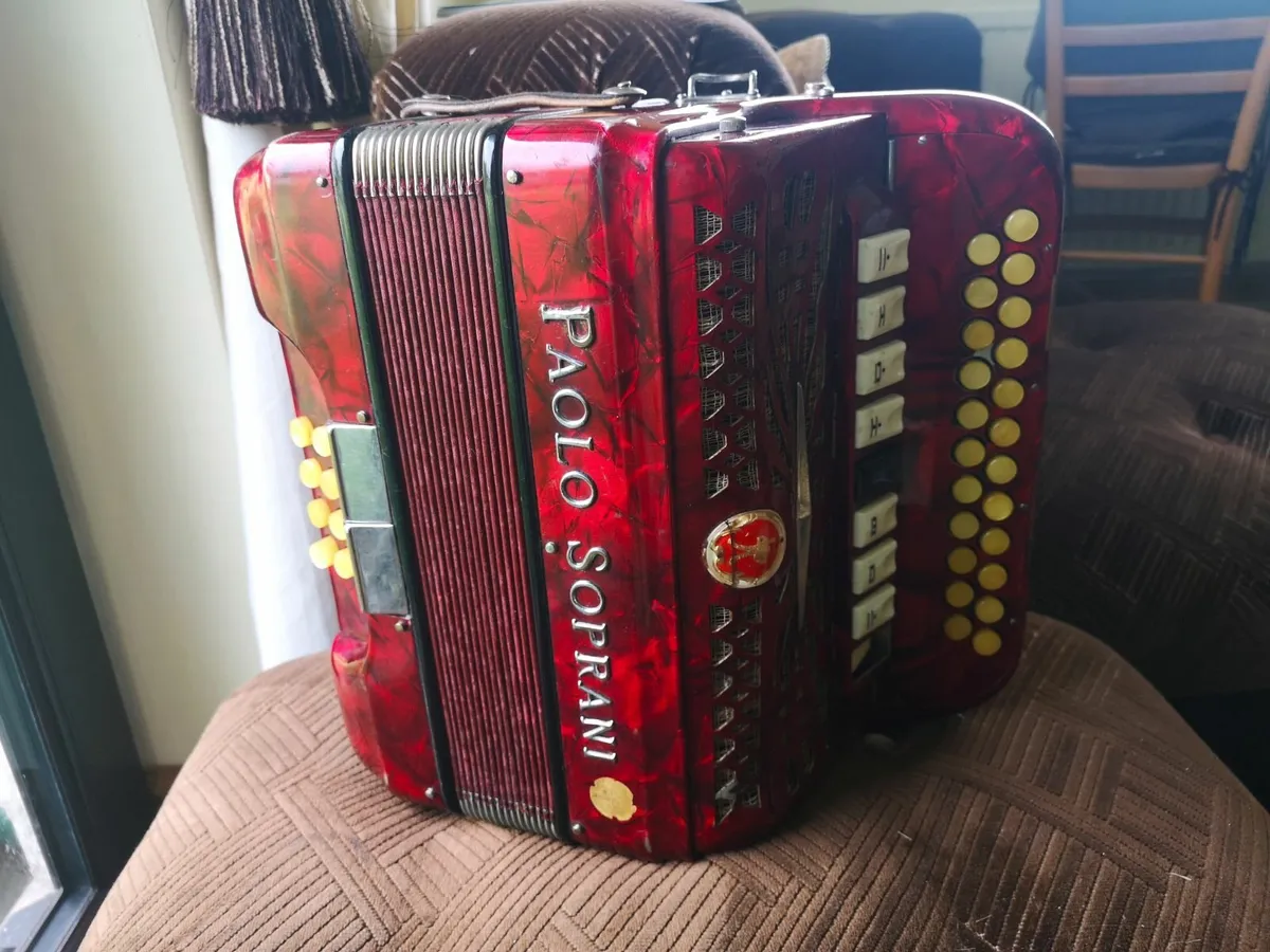 paolo soprana  8 coupler   1968 modle