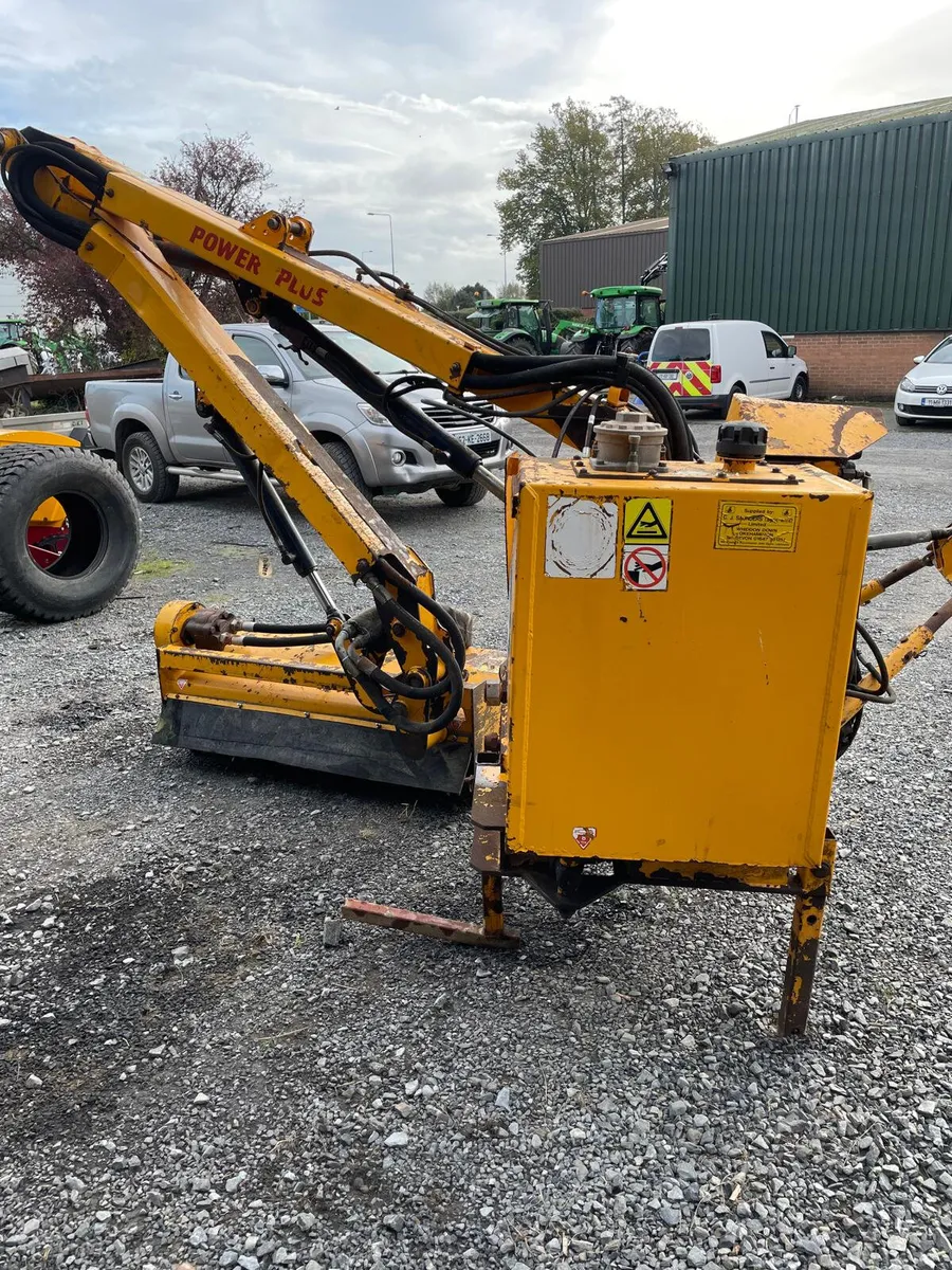 Bomford 4.9 - Image 2