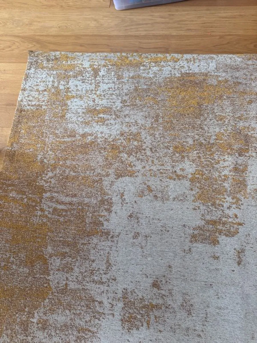 rug - Image 2