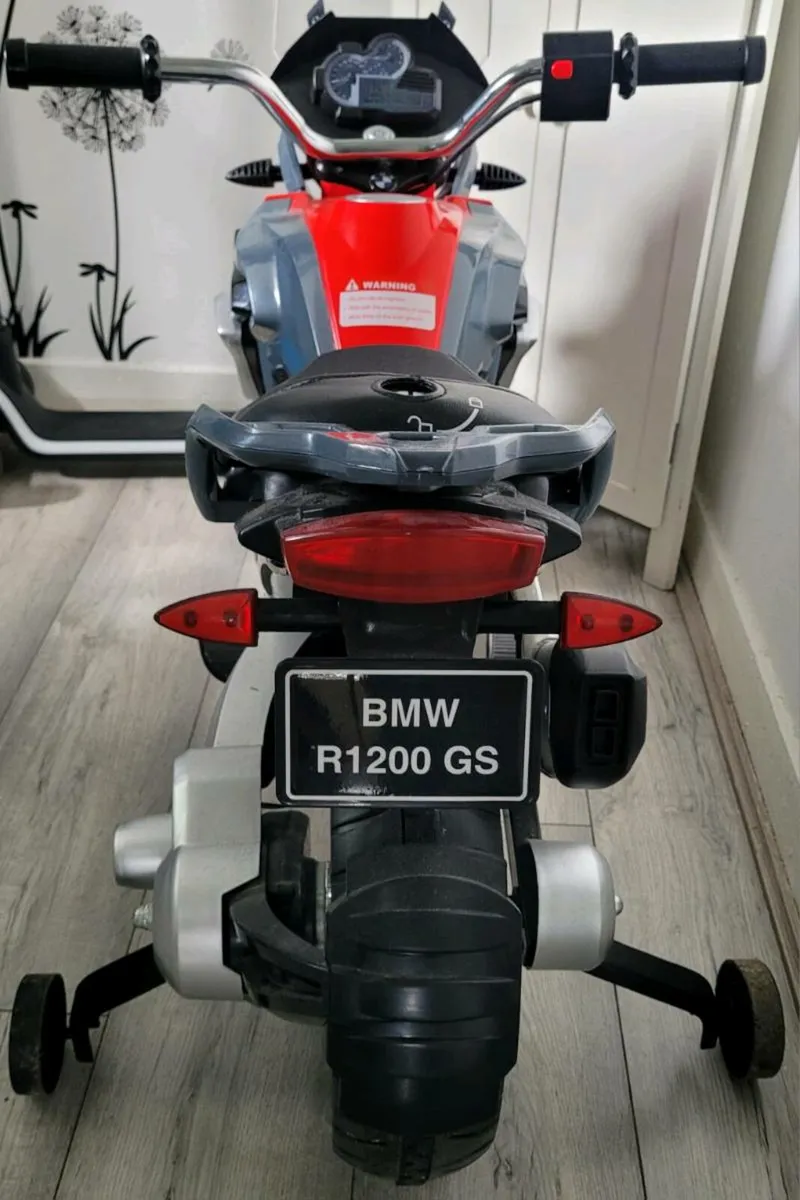 Kids ride on electric bike 12v - Image 2