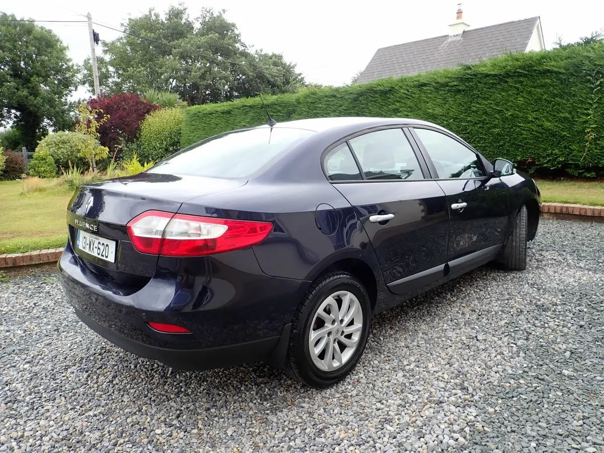Renault Fluence 2013 - Image 3