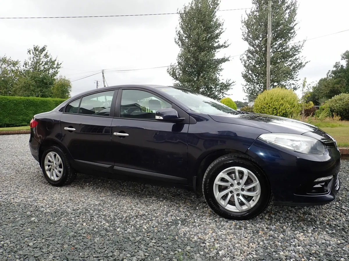 Renault Fluence 2013 - Image 1