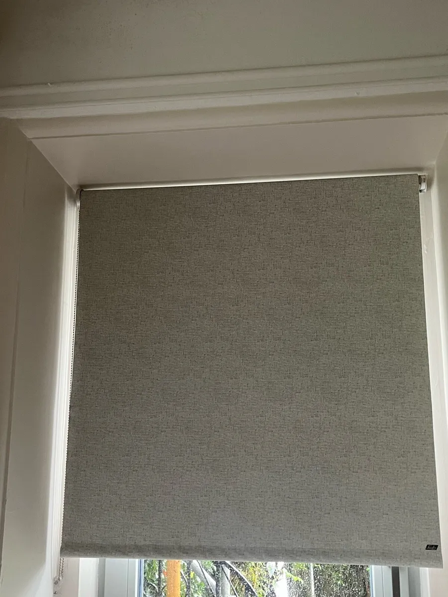 2 x almost new luxaflex window blinds grey - Image 3