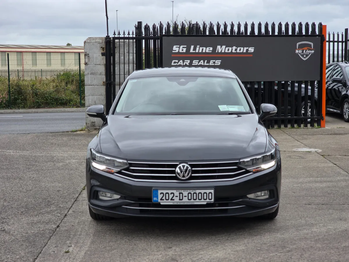 VW Passat Automatic 1.6 TDI 120HP Business - Image 4