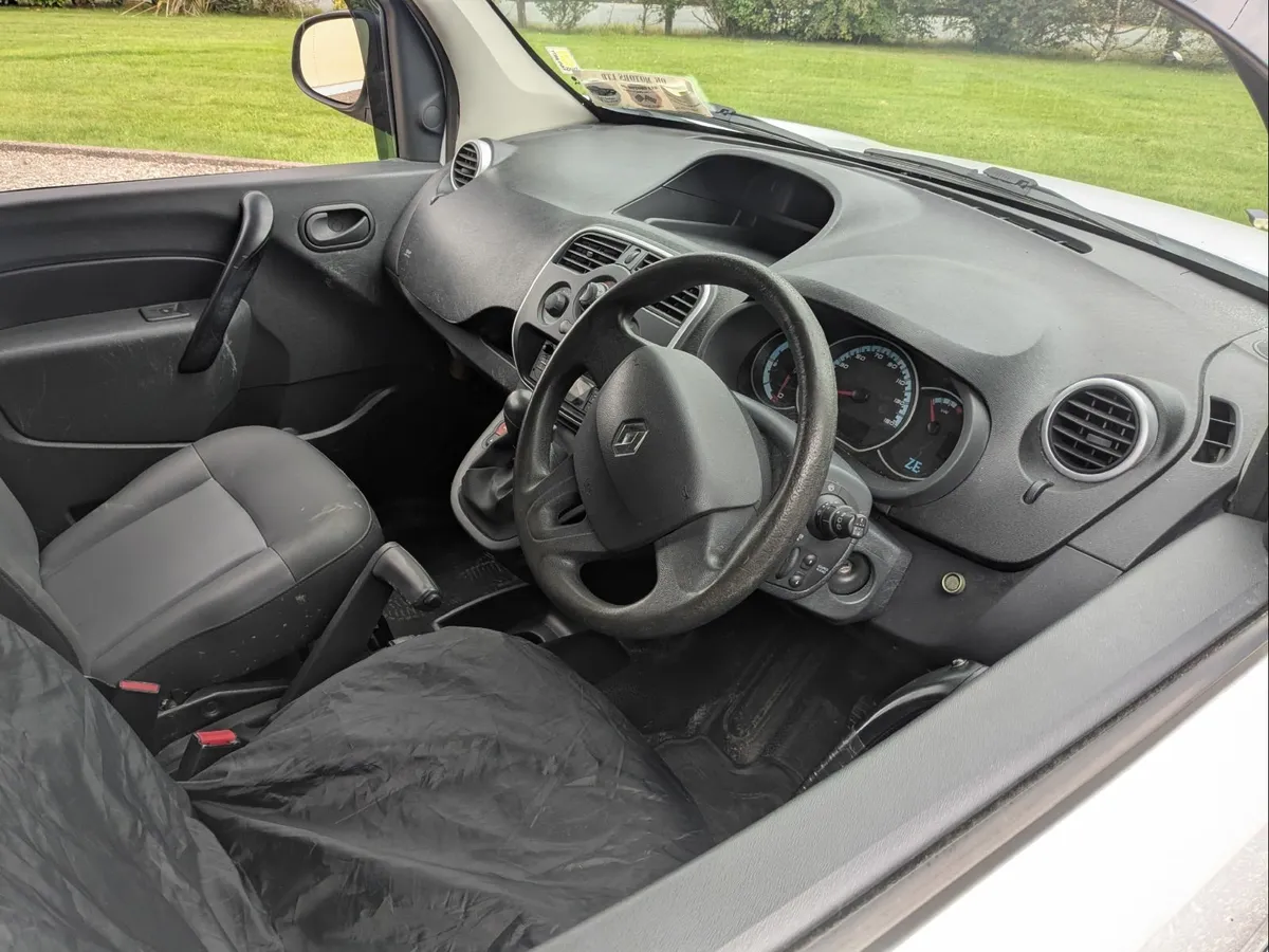 Renault Kangoo ZE Maxi - Image 3