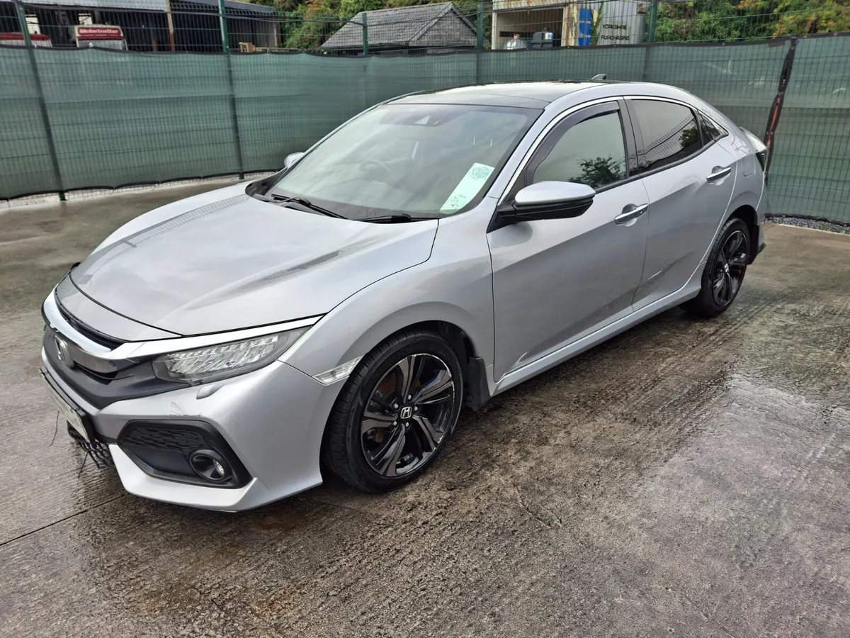 2019 Honda Civic  Prestige pack - Image 1