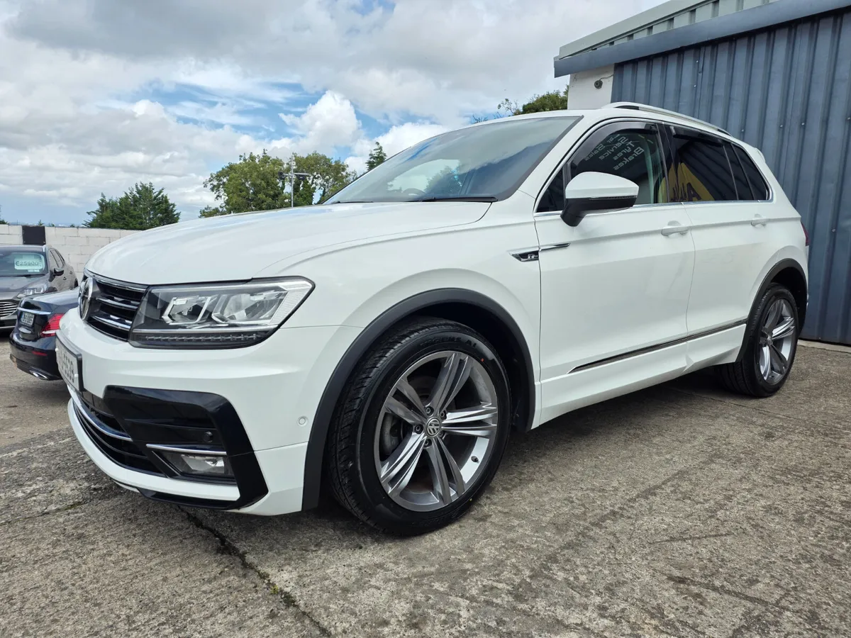 2019 VW TIGUAN R-LINE * ONLY 28K KM * 2.0 DIESEL - Image 3