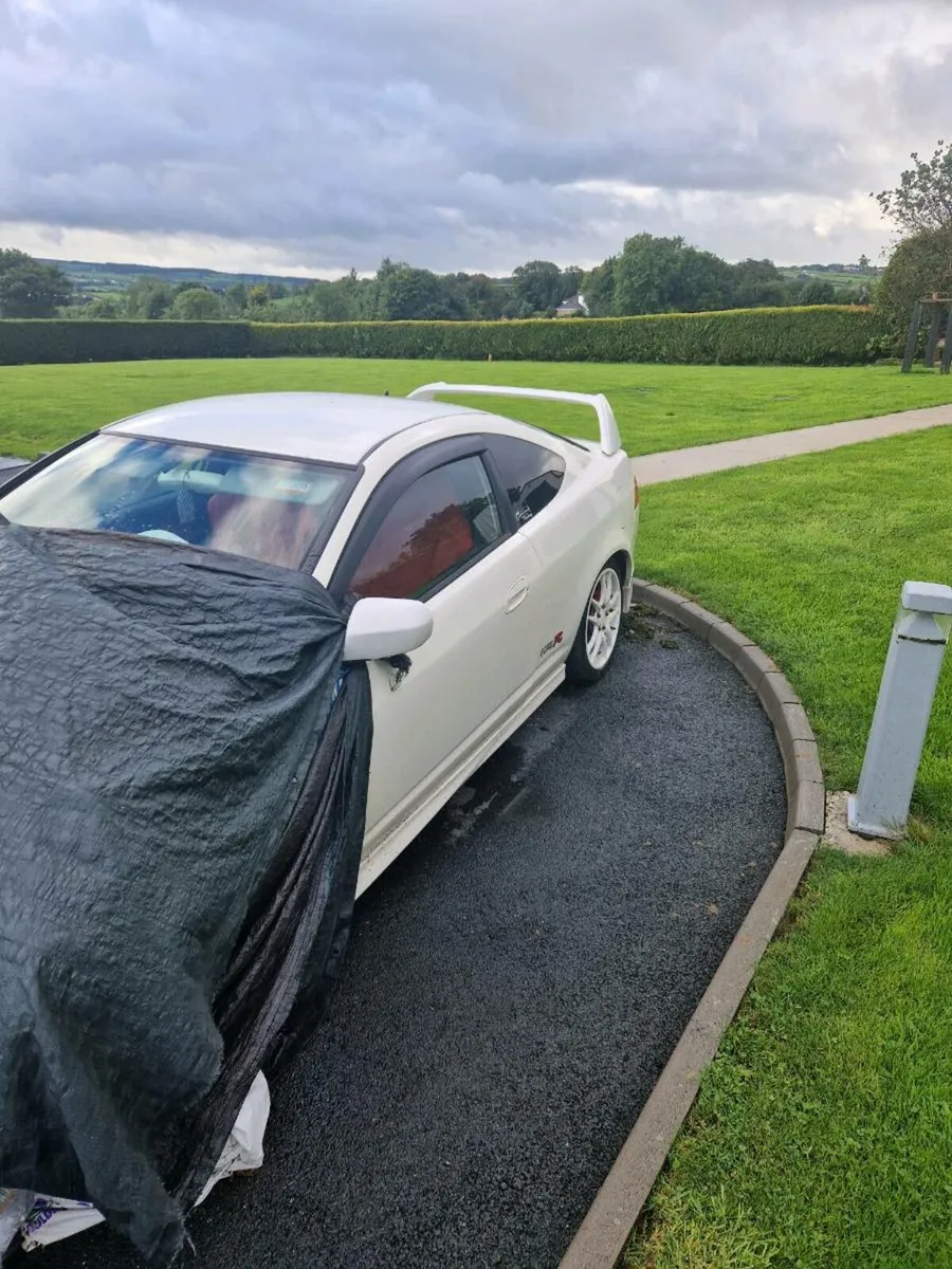 2002 Honda Integra Type R - Image 4