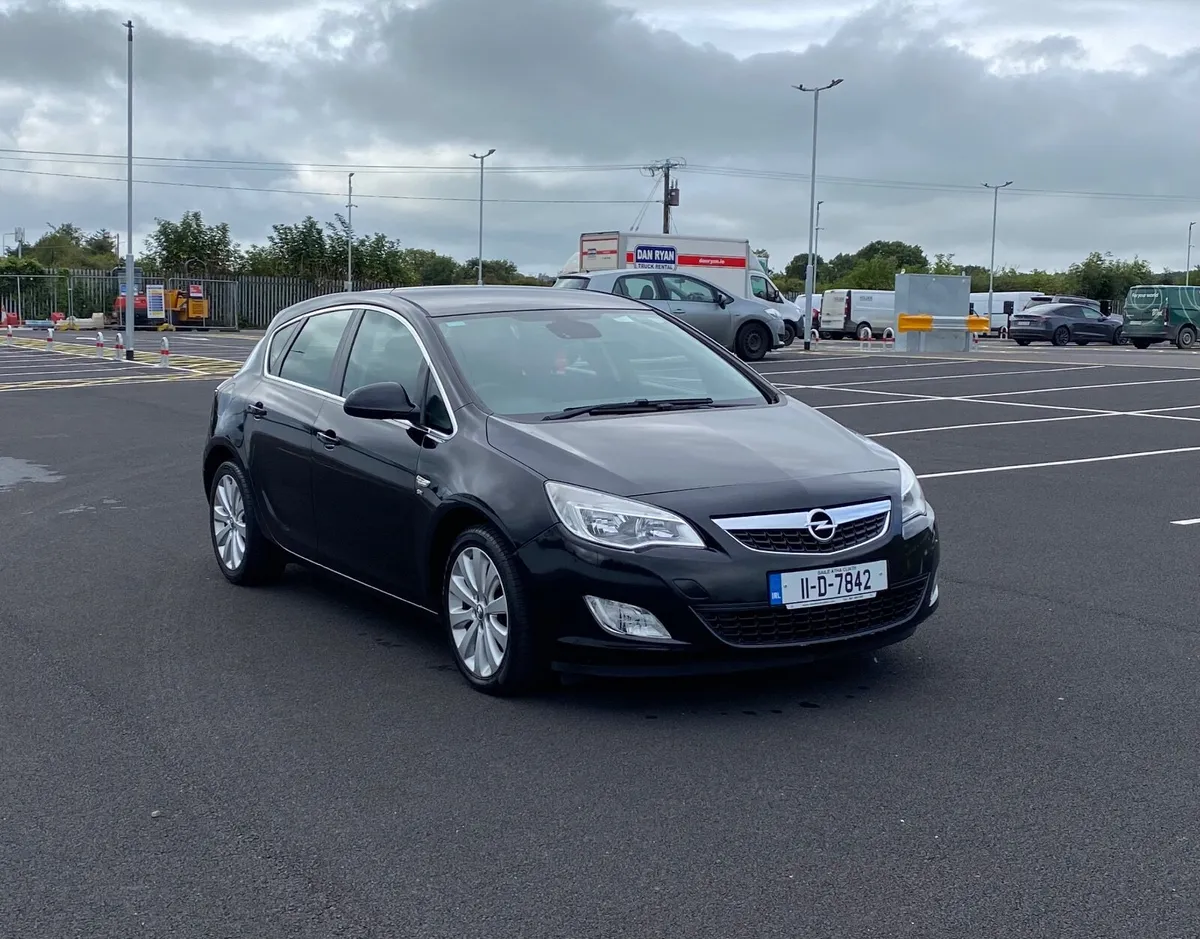 11 Astra 1.3 Diesel. Nct 06.26 & Tax 01.26. - Image 1