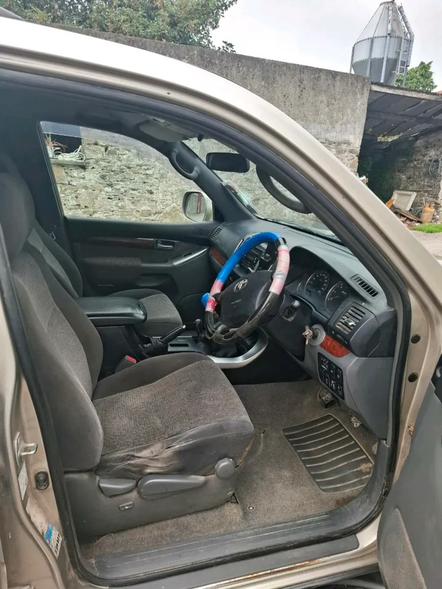 Toyota Land cruiser - Image 2