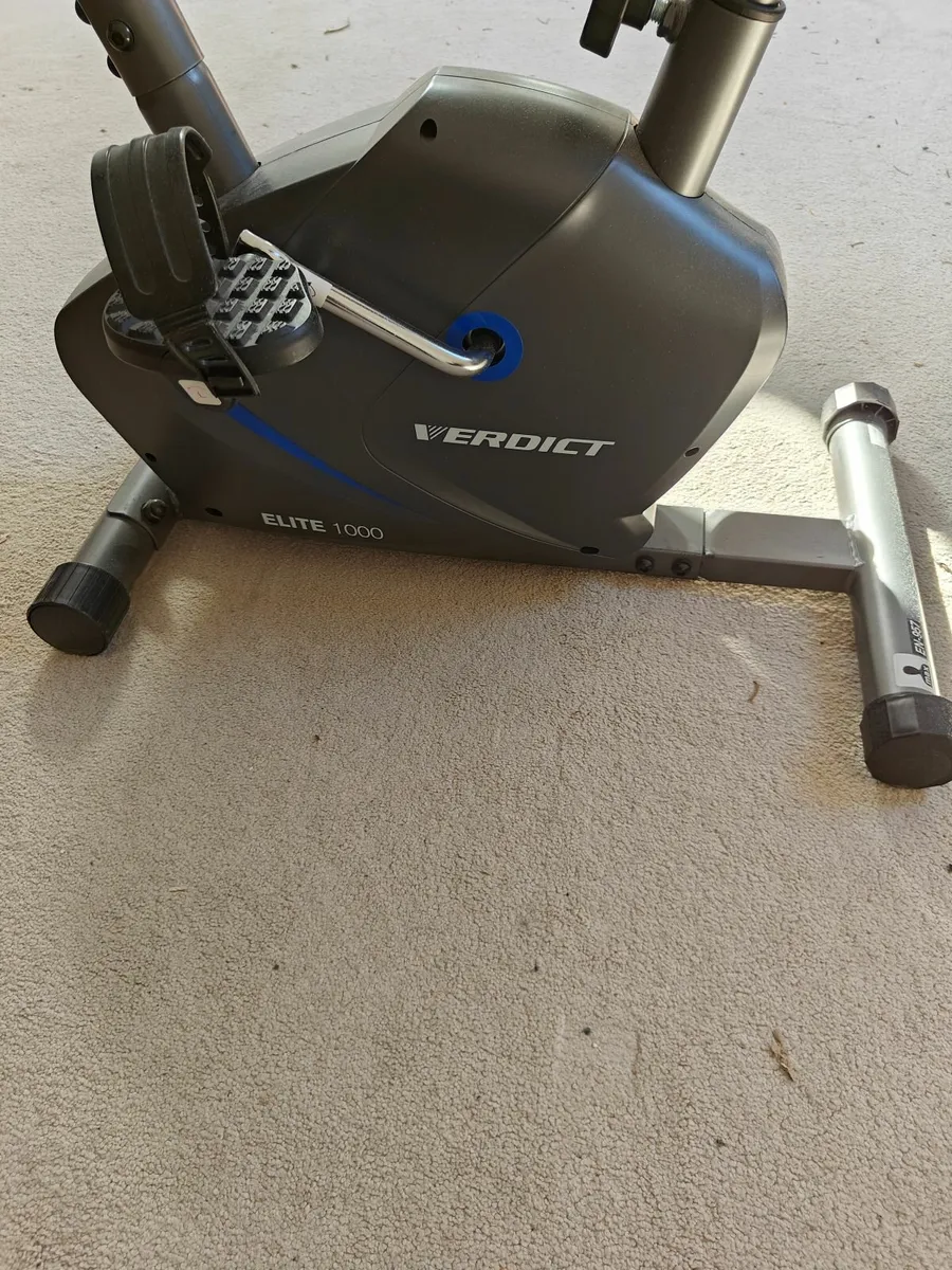 Exercise bike - Image 1
