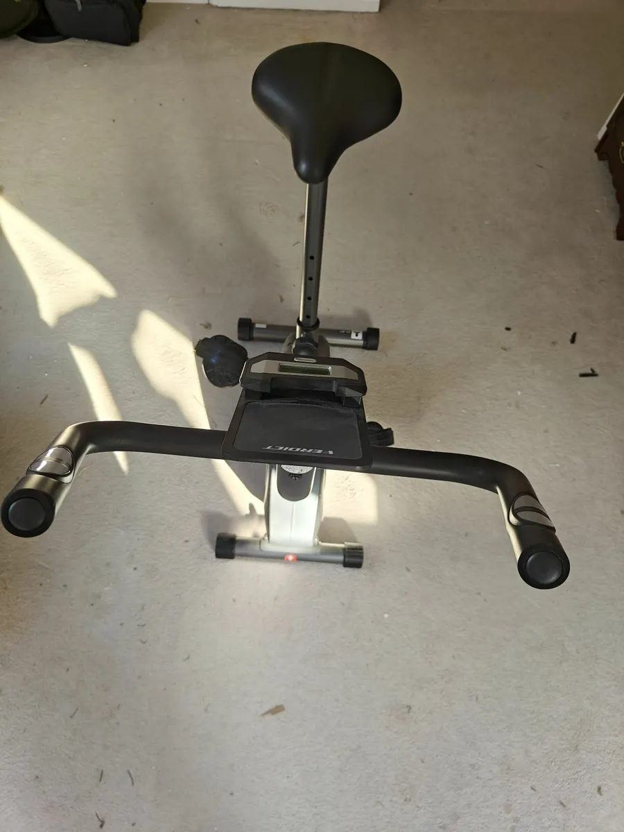 Exercise bike - Image 2