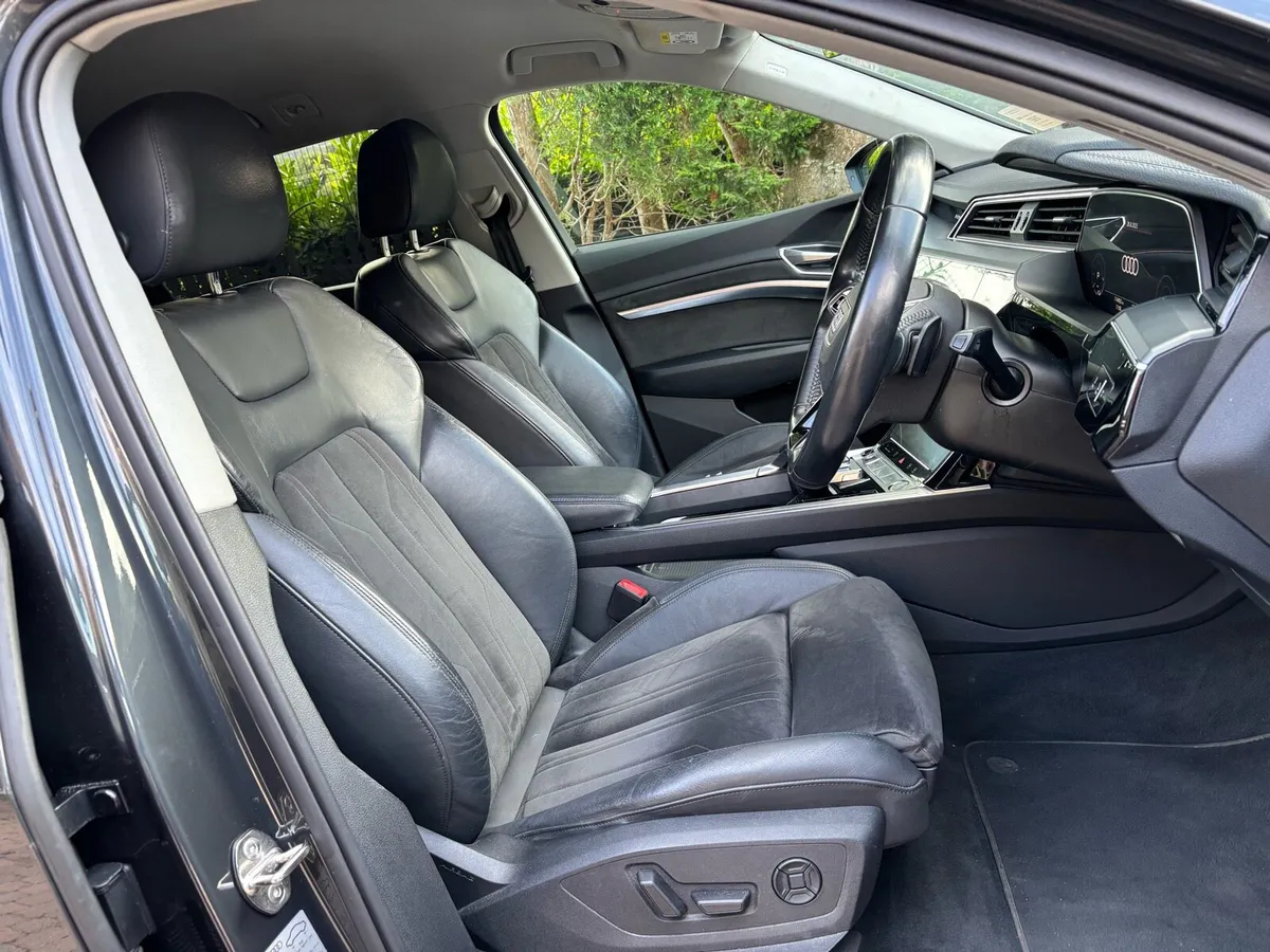 Audi E-Tron 55 ( Long range ) Full Audi SH €25250 - Image 4