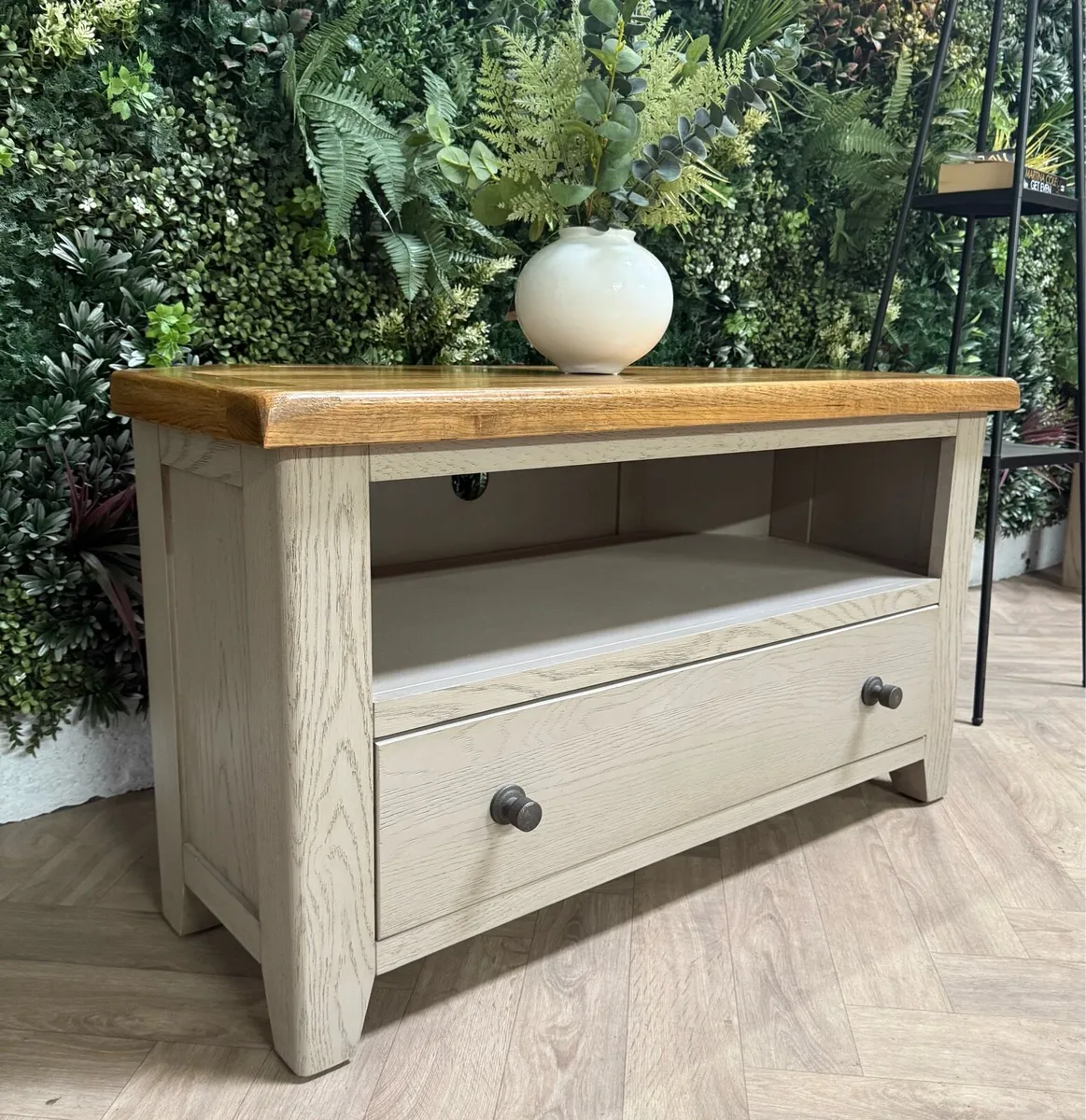 Oak television/conor cabinet - Image 2