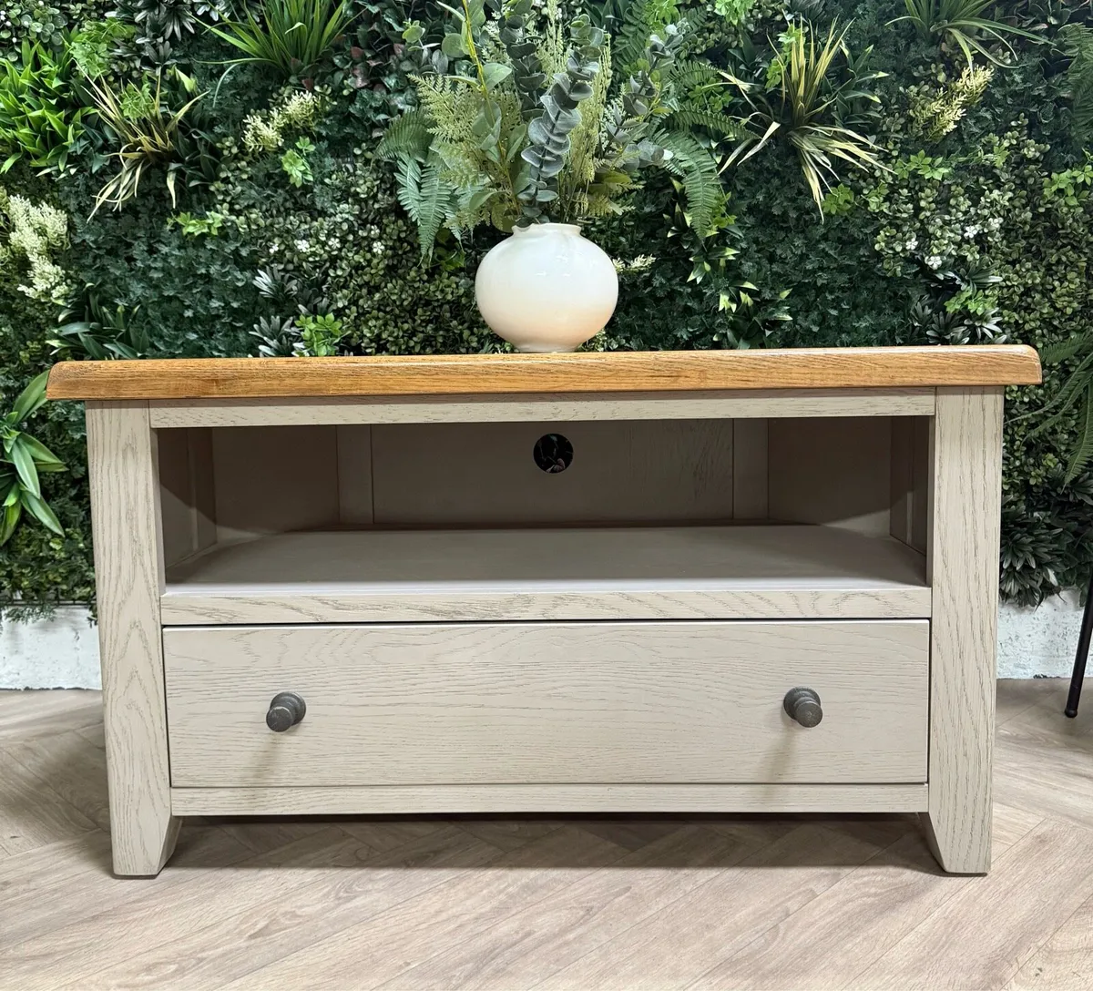 Oak television/conor cabinet - Image 3
