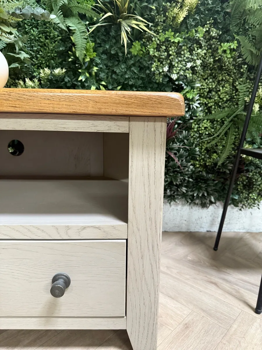 Oak television/conor cabinet - Image 4