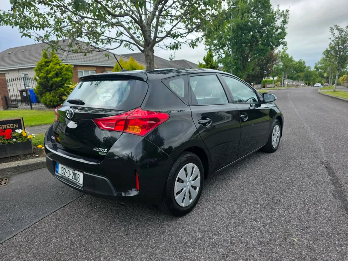 Toyota Auris 1.3 petrol ( NCT and Tax ) - Image 4