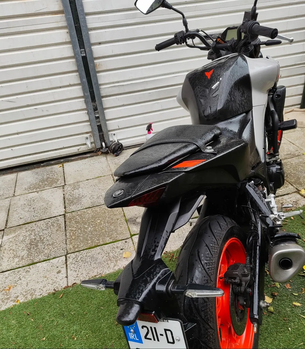 YAMAHA MT 03 A2 - Image 2