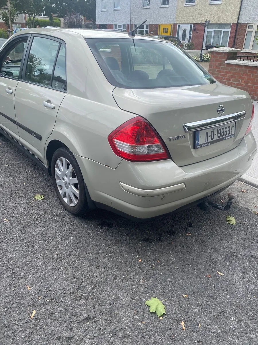 2011 Nissan TIIDA New Nct & taxed - Image 4