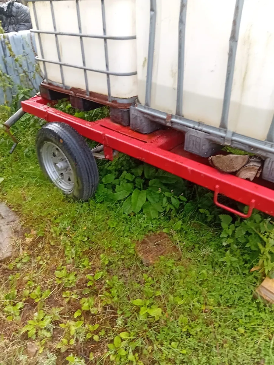 Trailer  & Tanks - Image 3