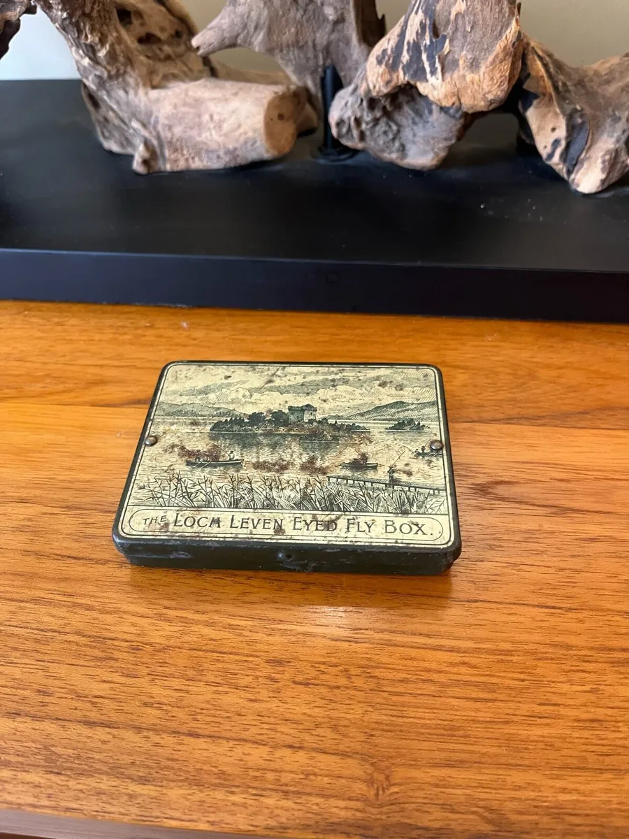 Antique 1913/1914 Wheatley Loch Levin Fly Box - Image 2