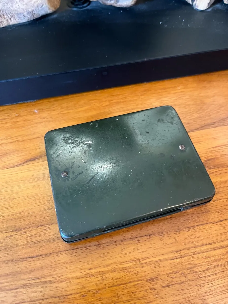 Antique 1913/1914 Wheatley Loch Levin Fly Box - Image 3