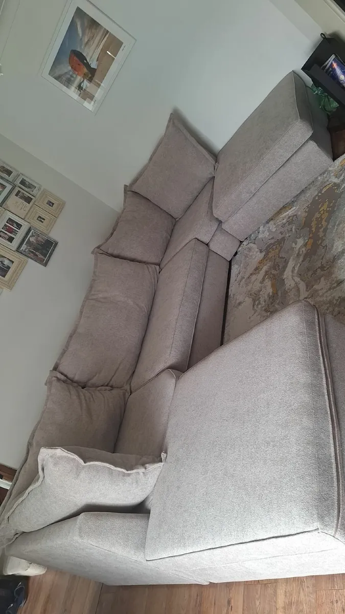 U shaped beige corner sofa - Image 4